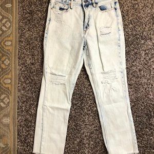 Women's Light Wash Skinny Jeans